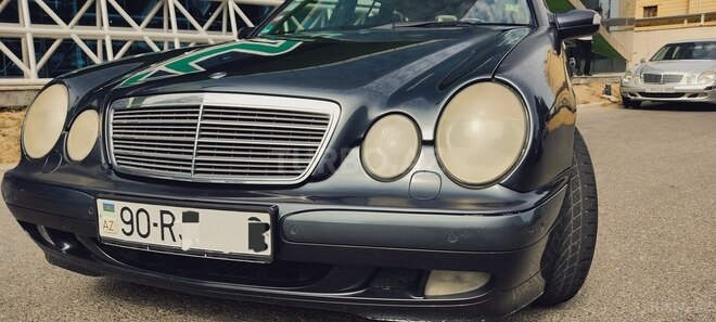 Mercedes E 240 2000, 227,000 km - 2.4 l - Bakı