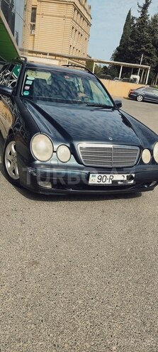 Mercedes E 240 2000, 227,000 km - 2.4 l - Bakı