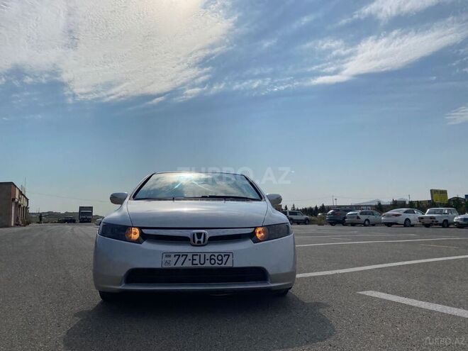 Honda Civic 2006, 175,767 km - 1.3 l - Bakı