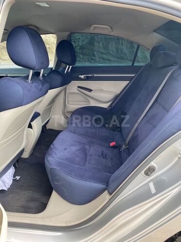 Honda Civic 2006, 175,767 km - 1.3 l - Bakı