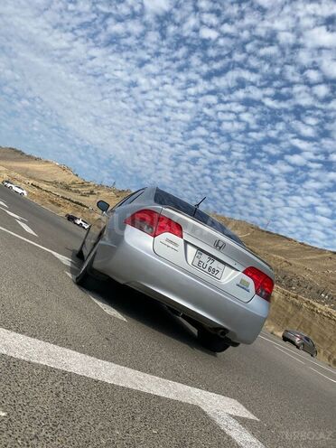 Honda Civic 2006, 175,767 km - 1.3 l - Bakı