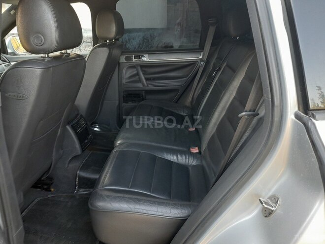 Volkswagen Touareg 2003, 258,000 km - 3.2 l - Yardımlı