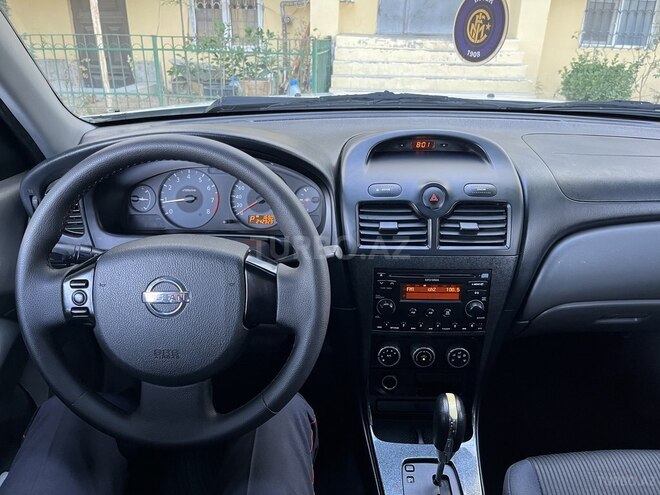 Nissan Sunny 2011, 244,000 km - 1.6 л - Bakı