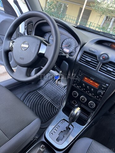 Nissan Sunny 2011, 244,000 km - 1.6 л - Bakı