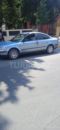 Volkswagen Golf 1998, 321,470 km - 1.8 l - Zaqatala