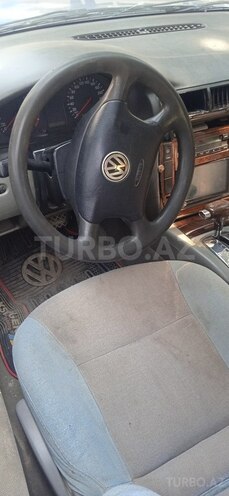 Volkswagen Golf 1998, 321,470 km - 1.8 l - Zaqatala