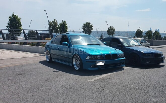 BMW 523 1997, 450,000 km - 2.5 l - Sumqayıt