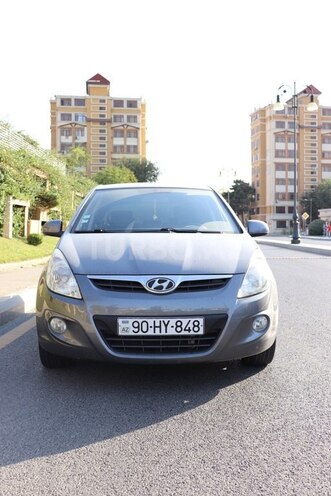 Hyundai i20 2009, 257,000 km - 1.4 l - Masallı