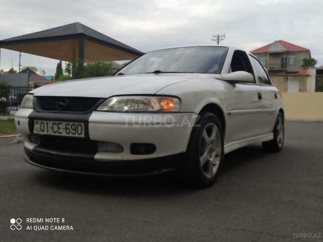 Opel Vectra 1999, 356,258 km - 2.5 l - Bakı