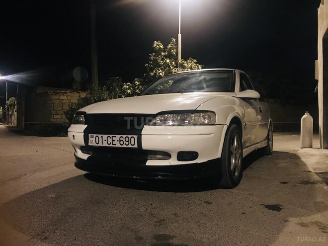 Opel Vectra 1999, 356,258 km - 2.5 l - Bakı