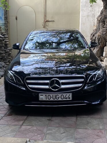 Mercedes E 220 2017, 202,000 km - 2.0 l - Bakı