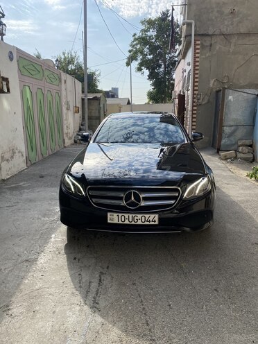 Mercedes E 220 2017, 202,000 km - 2.0 l - Bakı