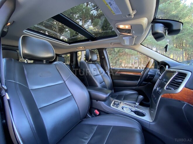 Jeep Grand Cherokee 2011, 140,000 km - 5.7 l - Bakı