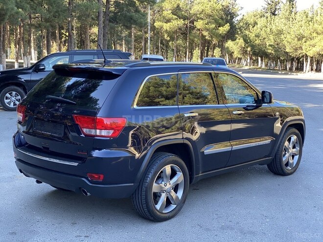 Jeep Grand Cherokee 2011, 140,000 km - 5.7 l - Bakı