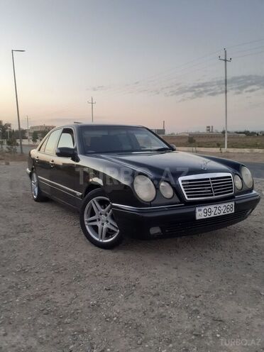 Mercedes E 240 1999, 378,000 km - 2.4 l - Bakı