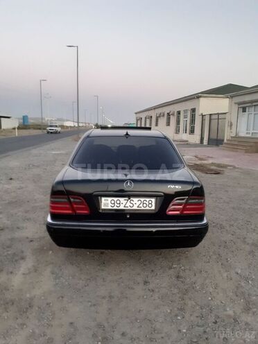 Mercedes E 240 1999, 378,000 km - 2.4 l - Bakı