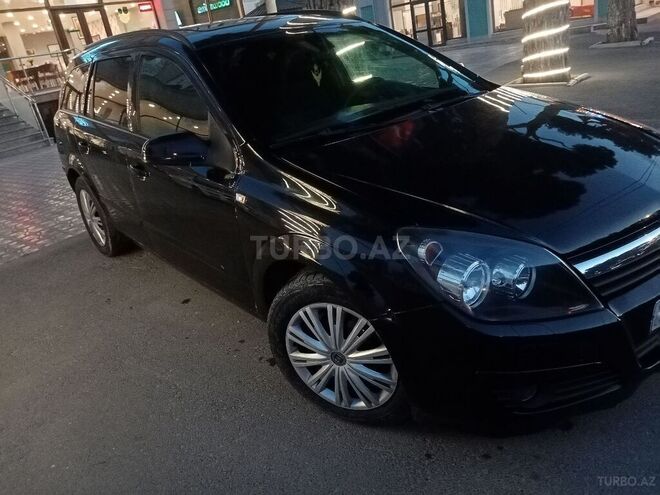 Opel Astra 2005, 210,000 km - 1.4 l - Bakı