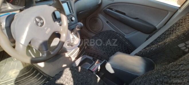 Mitsubishi Airtrek 2001, 322,644 km - 2.0 l - Bakı
