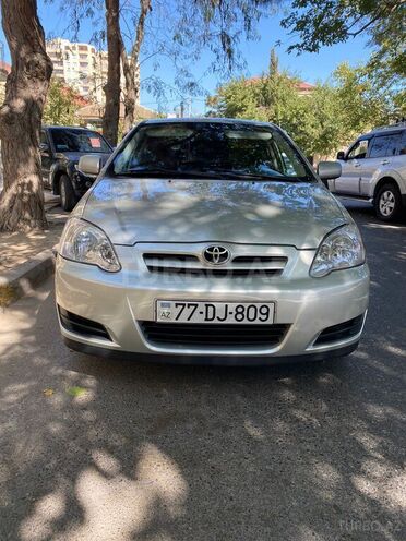 Toyota Corolla 2006, 206,000 km - 1.4 l - Bakı