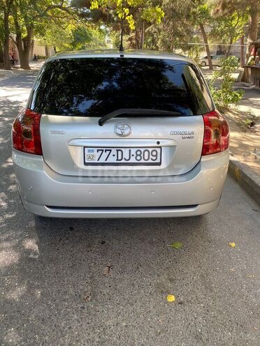 Toyota Corolla 2006, 206,000 km - 1.4 l - Bakı