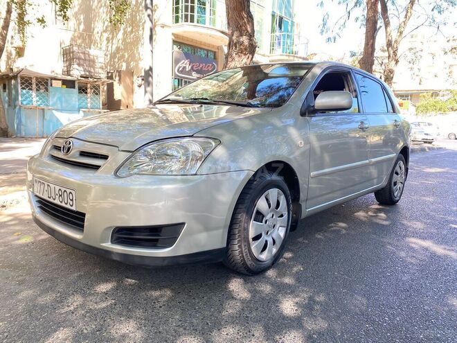 Toyota Corolla 2006, 206,000 km - 1.4 l - Bakı