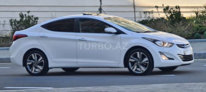 Hyundai Elantra 2015, 229,000 km - 1.8 l - Bakı