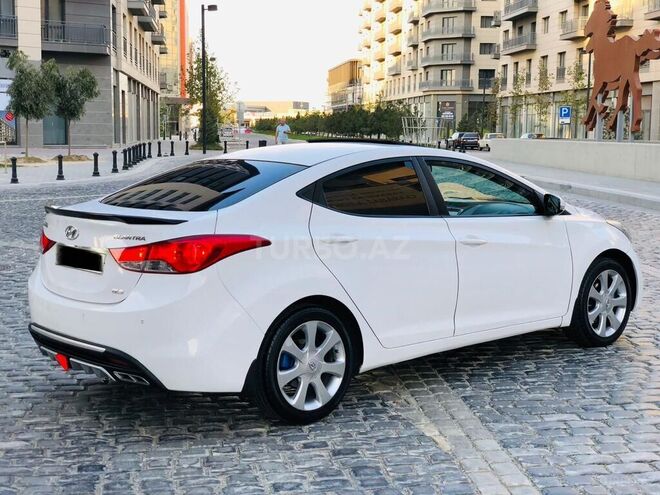 Hyundai Elantra 2012, 212,300 km - 1.8 l - Bakı