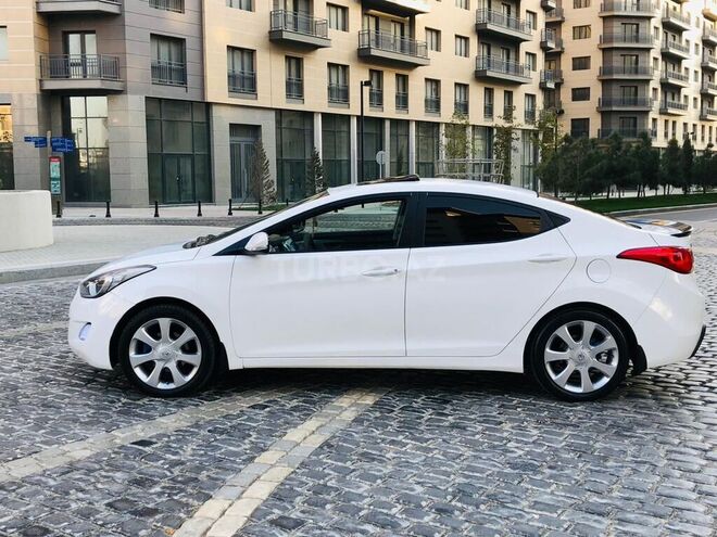 Hyundai Elantra 2012, 212,300 km - 1.8 l - Bakı
