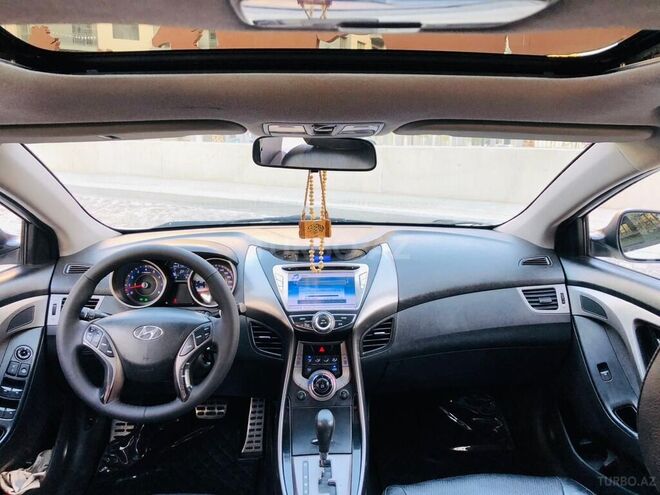 Hyundai Elantra 2012, 212,300 km - 1.8 l - Bakı