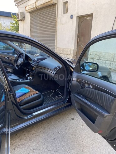 Mercedes E 320 2004, 240,733 km - 3.2 л - Sumqayıt