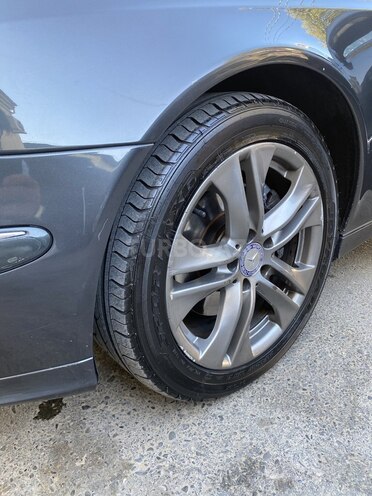 Mercedes E 320 2004, 240,733 km - 3.2 л - Sumqayıt
