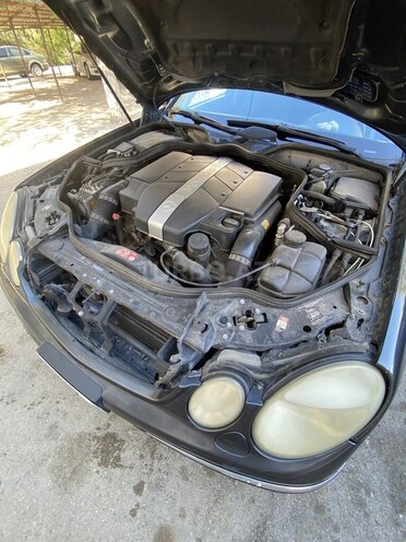 Mercedes E 320 2004, 240,733 km - 3.2 л - Sumqayıt