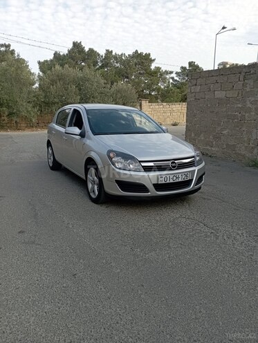 Opel Astra 2006, 135,000 km - 1.3 л - Bakı