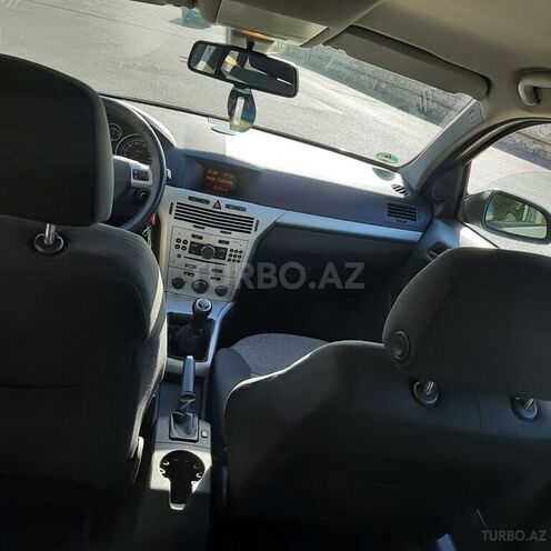 Opel Astra 2009, 152,183 km - 1.4 л - Bakı