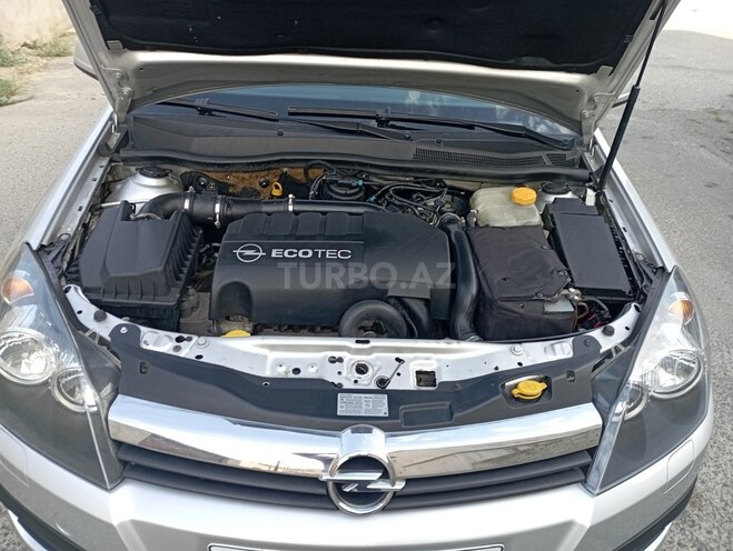Opel Astra 2006, 135,000 km - 1.3 л - Bakı