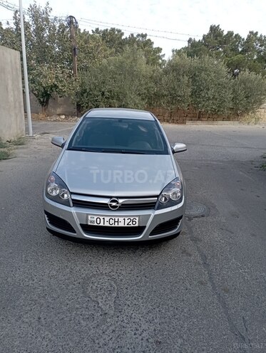 Opel Astra 2006, 135,000 km - 1.3 л - Bakı