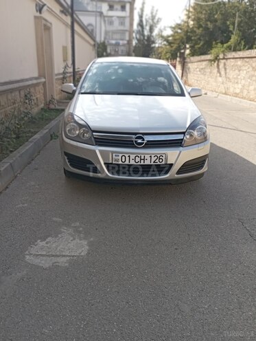 Opel Astra 2006, 135,000 km - 1.3 л - Bakı