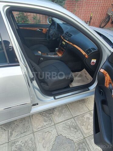 Mercedes E 220 2005, 309,108 km - 2.2 l - Masallı