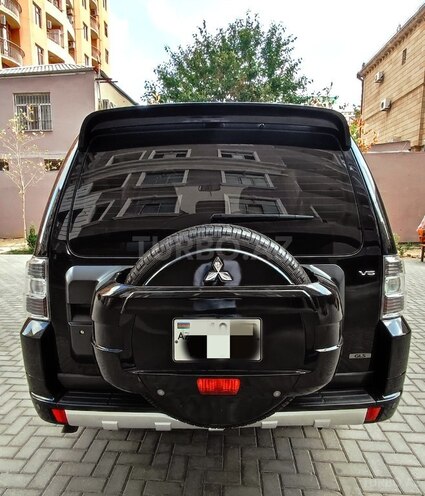Mitsubishi Pajero 2007, 335,000 km - 3.0 л - Bakı