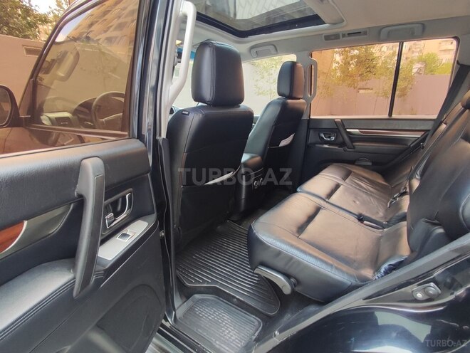Mitsubishi Pajero 2007, 335,000 km - 3.0 л - Bakı