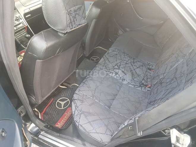 Mercedes C 200 1995, 228,000 km - 2.0 л - Bakı