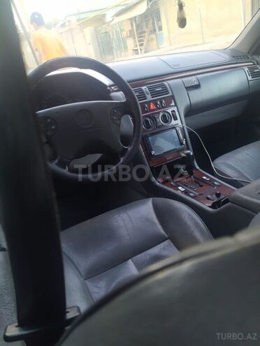Mercedes E 200 2002, 376,500 km - 2.0 л - Bakı