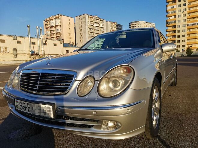 Mercedes E 240 2002, 251,000 km - 2.6 l - Bakı