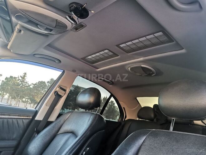 Mercedes E 240 2002, 251,000 km - 2.6 l - Bakı