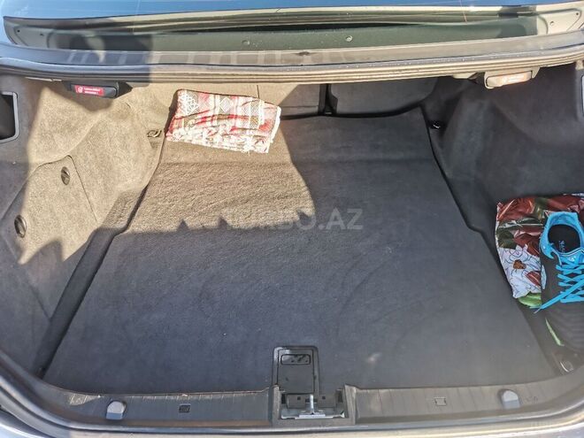 Mercedes E 240 2002, 251,000 km - 2.6 l - Bakı