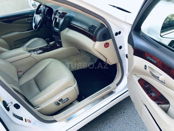 Lexus LS 460 2009, 201,041 km - 4.6 л - Bakı