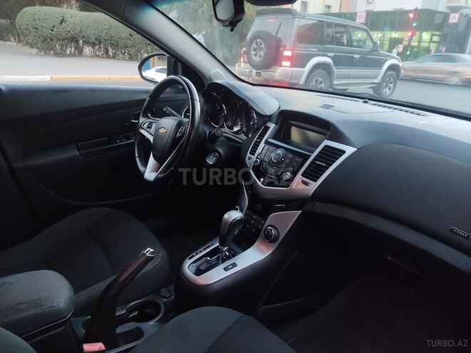 Chevrolet Cruze 2011, 196,741 km - 1.4 l - Sumqayıt