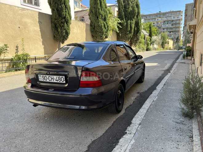 Opel Vectra 1998, 100,000 km - 1.6 l - Bakı