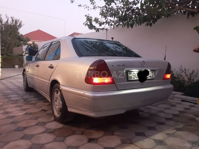 Mercedes C 200 1999, 555,000 km - 2.0 l - Bakı