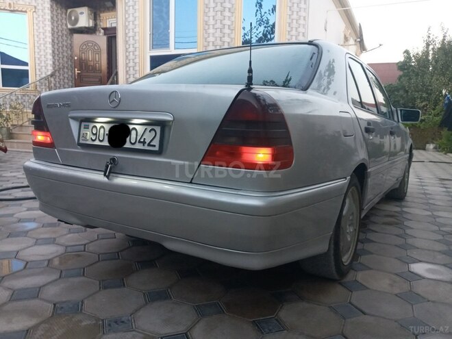 Mercedes C 200 1999, 555,000 km - 2.0 l - Bakı